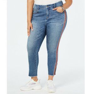 YSJ 24W Blue Bead Side Straight Leg Jeans NWT AT59